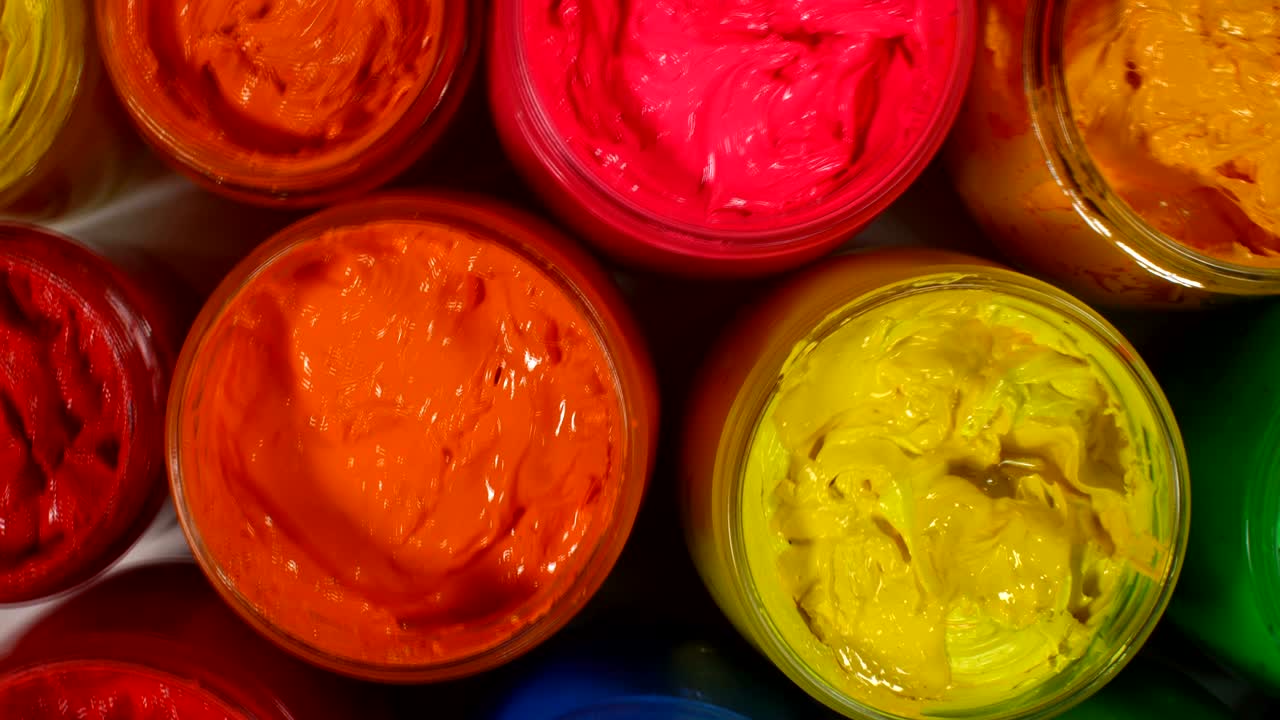 인쇄 티 셔츠 를 위한 다채로운 잉크 의 상단 시각