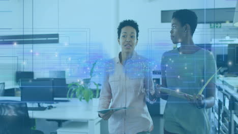 animación del procesamiento de datos sobre diversas personas de negocios que trabajan en la oficina