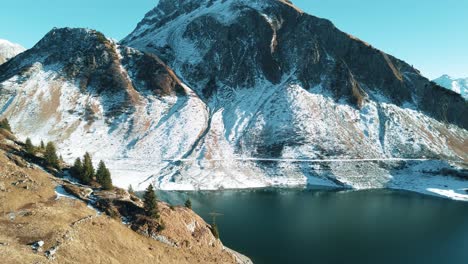 Footage-of-mountain-and-lake-below-it
