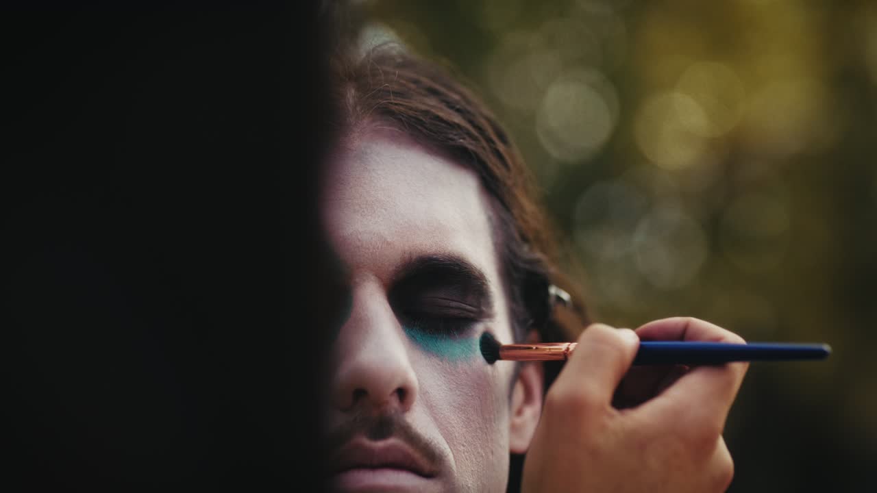 pintura facial en curso