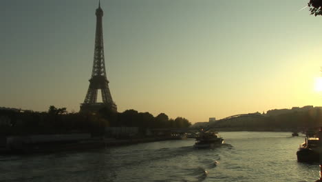 vista de la torre Eiffel