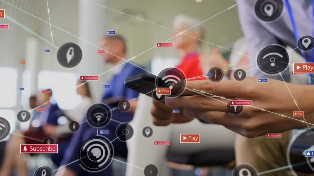 스마트폰을 사용하는 백인 남성에 대한 연결 네트워크와 소셜 미디어 아이콘의 애니메이션