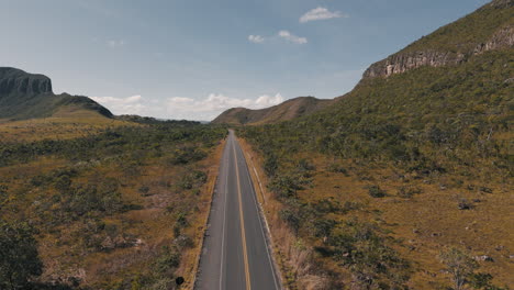 road at chapada dos veadeiros, goias - brazil