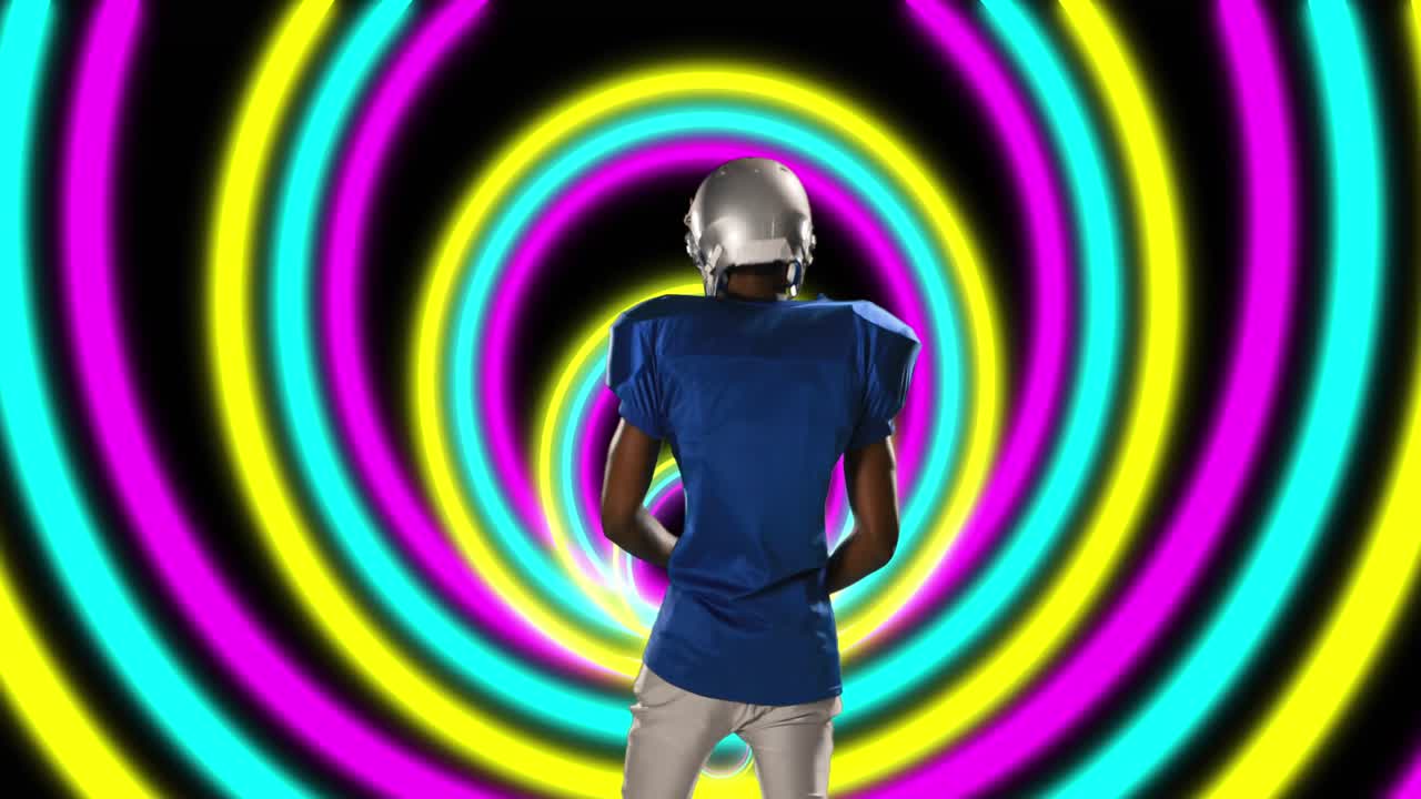 giocatore di rugby maschio afroamericano che tiene una palla da rugby e forme circolari al neon in un modello senza cuciture