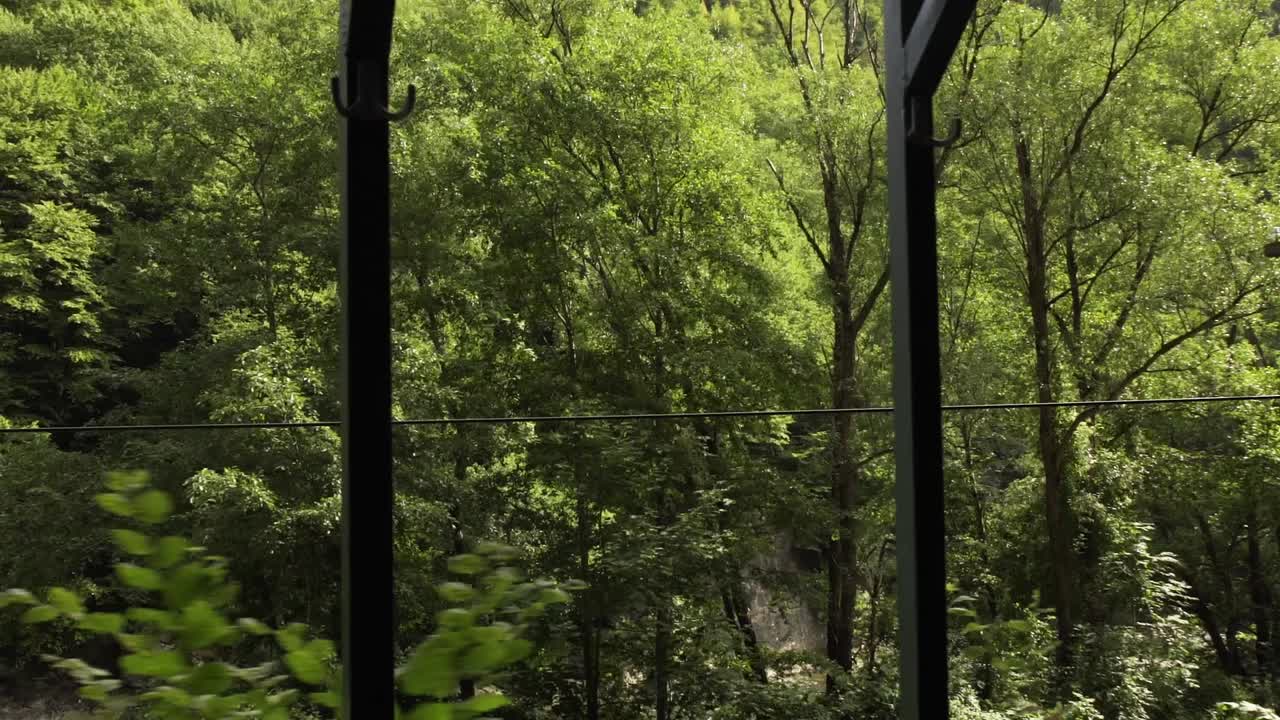 摩卡尼塔火车 - 罗马尼亚维塞乌德苏斯的美丽一日游 - 波夫