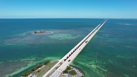 florida keys bridge and islands with cars moving