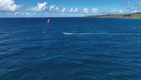 maui kitesurf en la playa de ho'okipa, hawaii