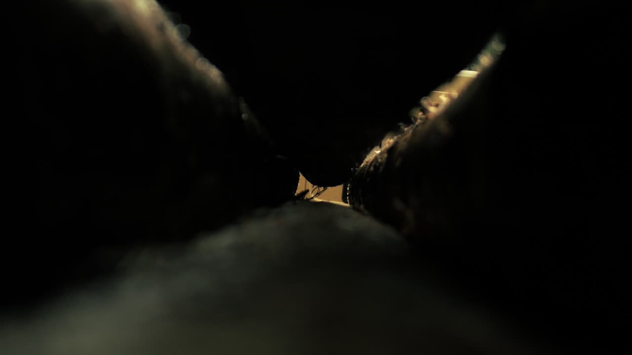 어두운 터널 전망