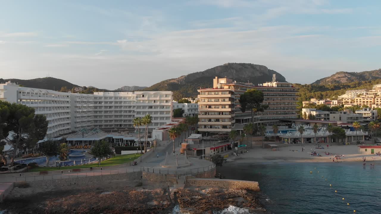 스페인 마요르카의 일몰 드론