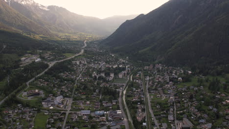 Toma-De-Drones-De-Chamonix,-Francia