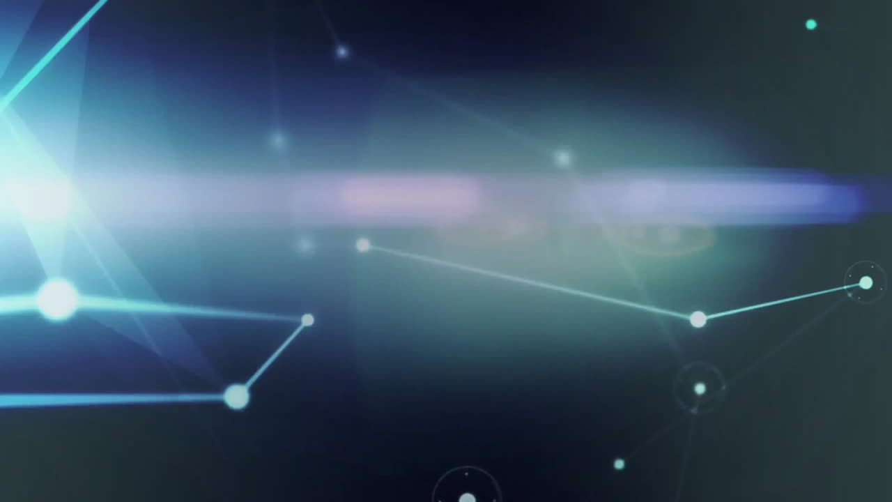 animación de la red de conexiones a través de senderos luminosos sobre fondo negro