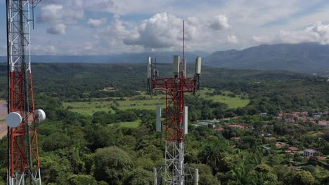alejar las antenas de tecnología móvil con un dron