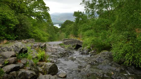 View-of-Ashness-Bridge-near-Keswick,-The-Lake-District,-England