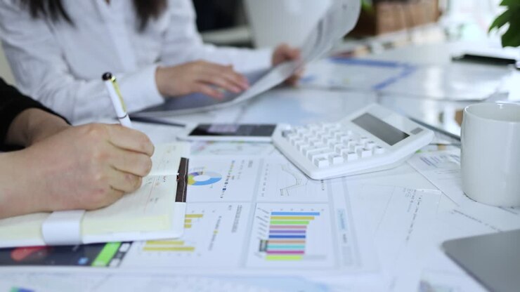 Statistical analysis and accounting of annual financial data of enterprises