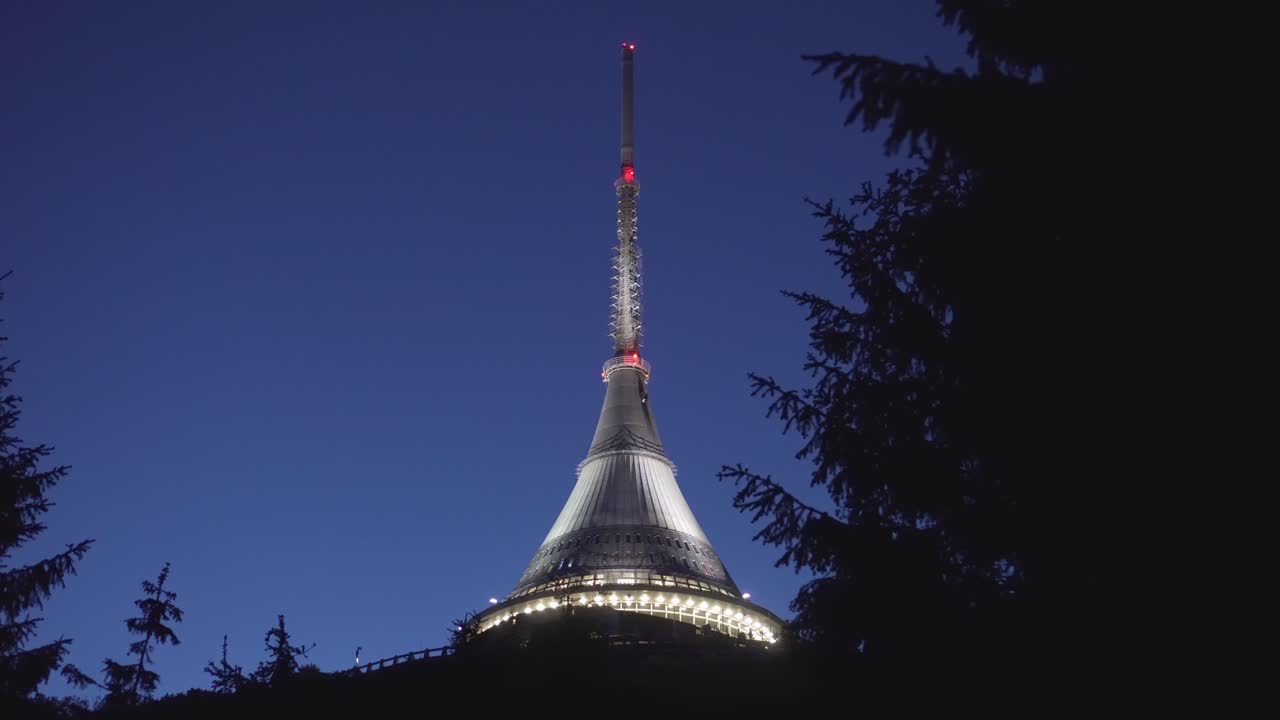 Jested hotel and restaurant at night, beautiful smooth shot with lights