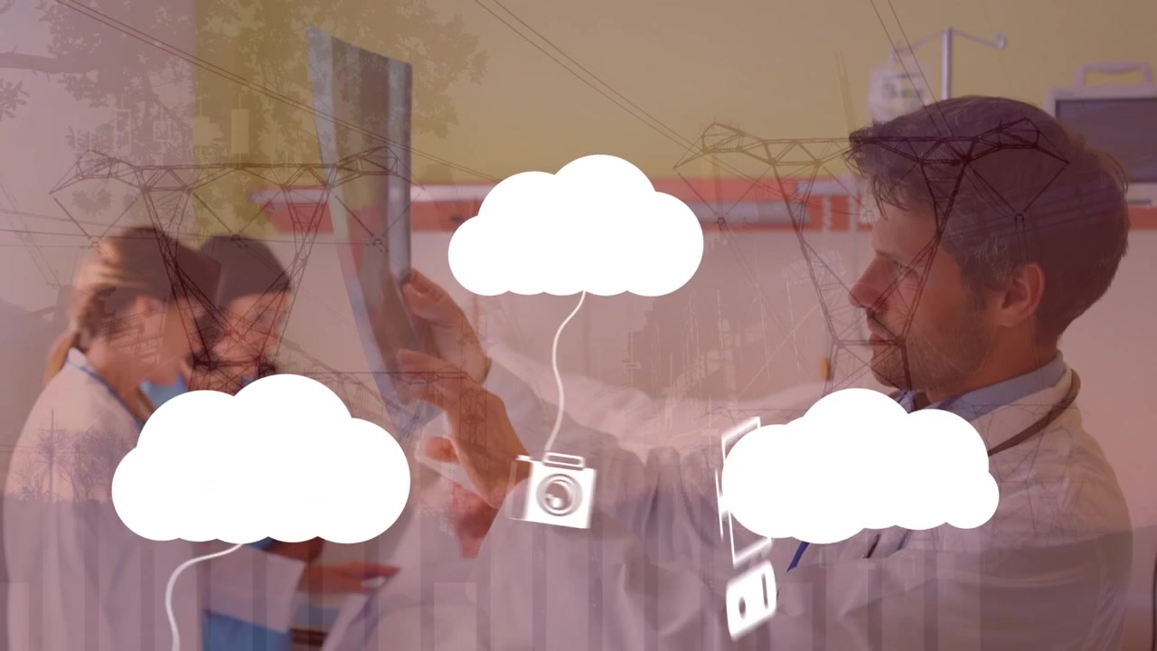 Animación de nubes con dispositivos tecnológicos sobre un médico caucásico con una radiografía.