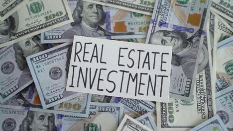 Konzept-Des-Für-Immobilieninvestitionen-Benötigten-Geldes