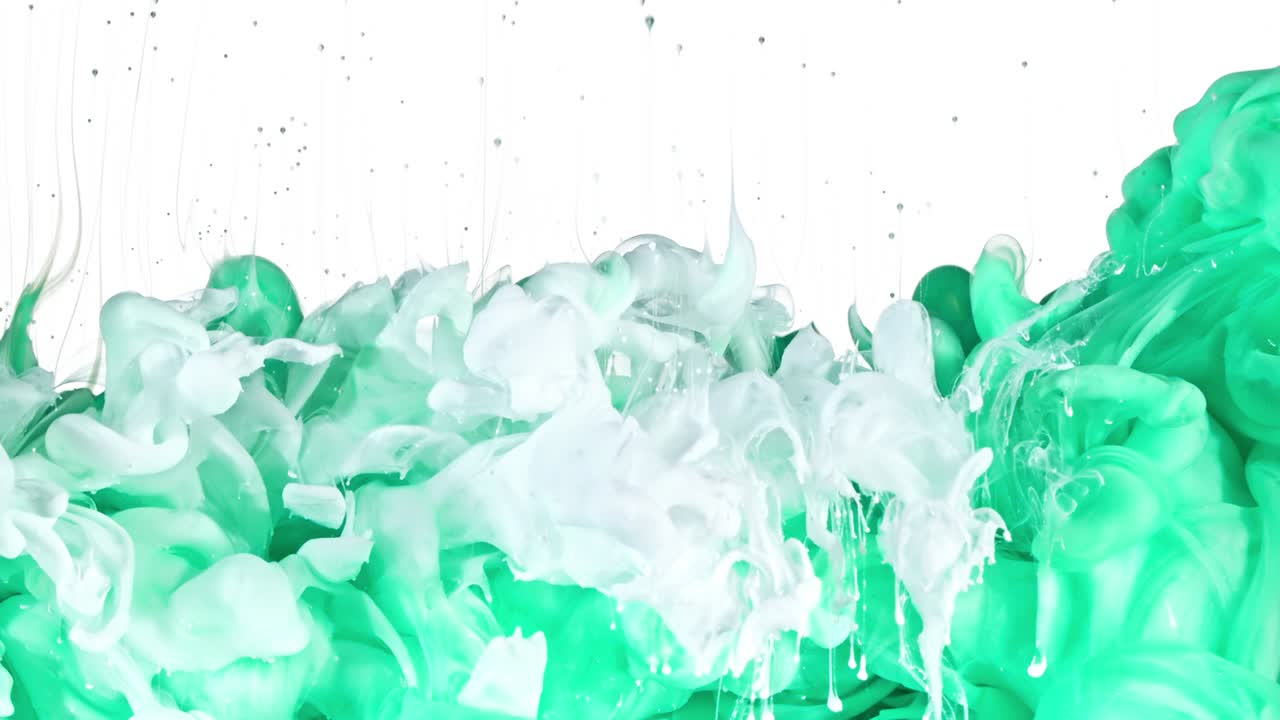 물에 색과 초록색 잉크