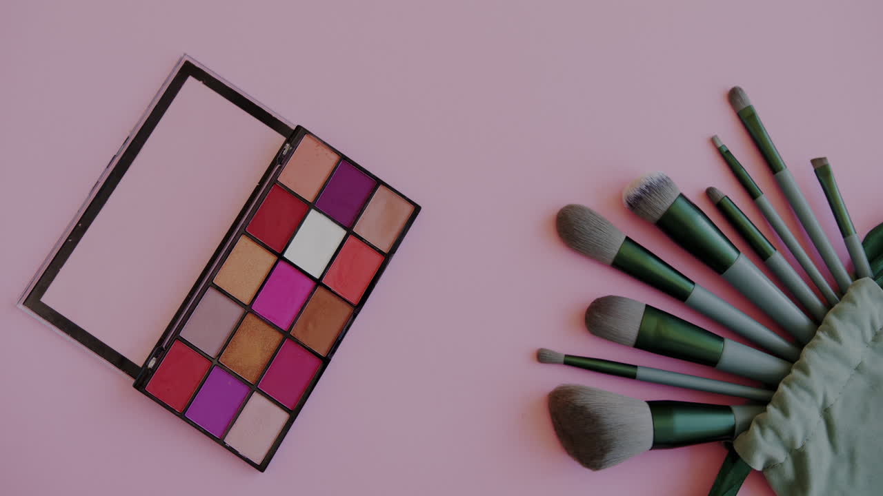 Makeup Brushes and Palette