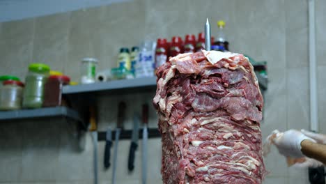 Raw-doner-meat