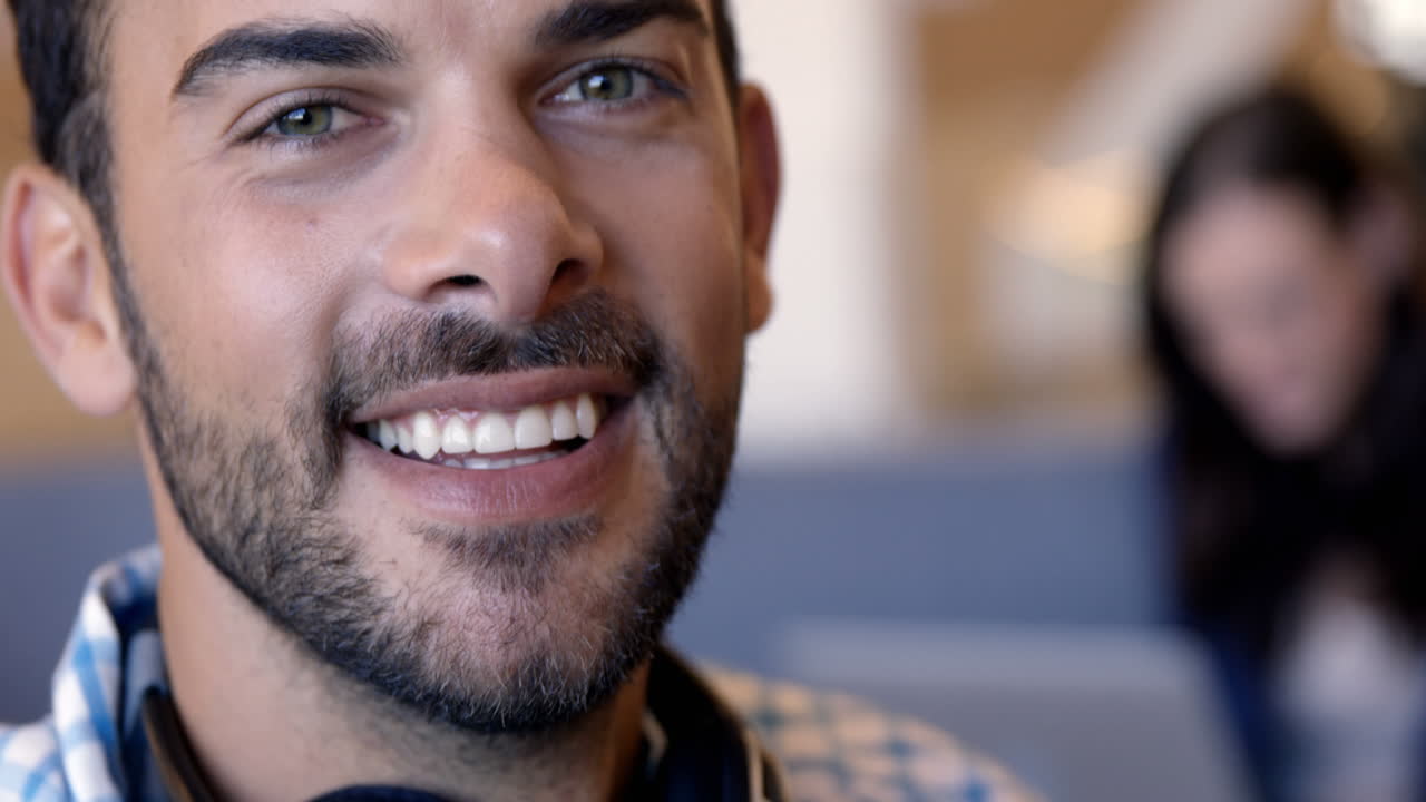 gente de negocios trabajando juntos