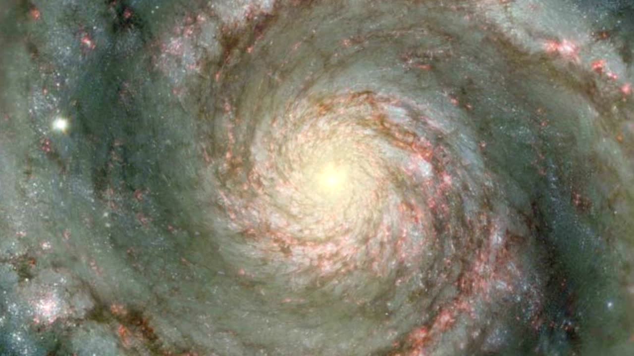 4K NASA Cinemagraph Collection - Whirlpool Galaxy.