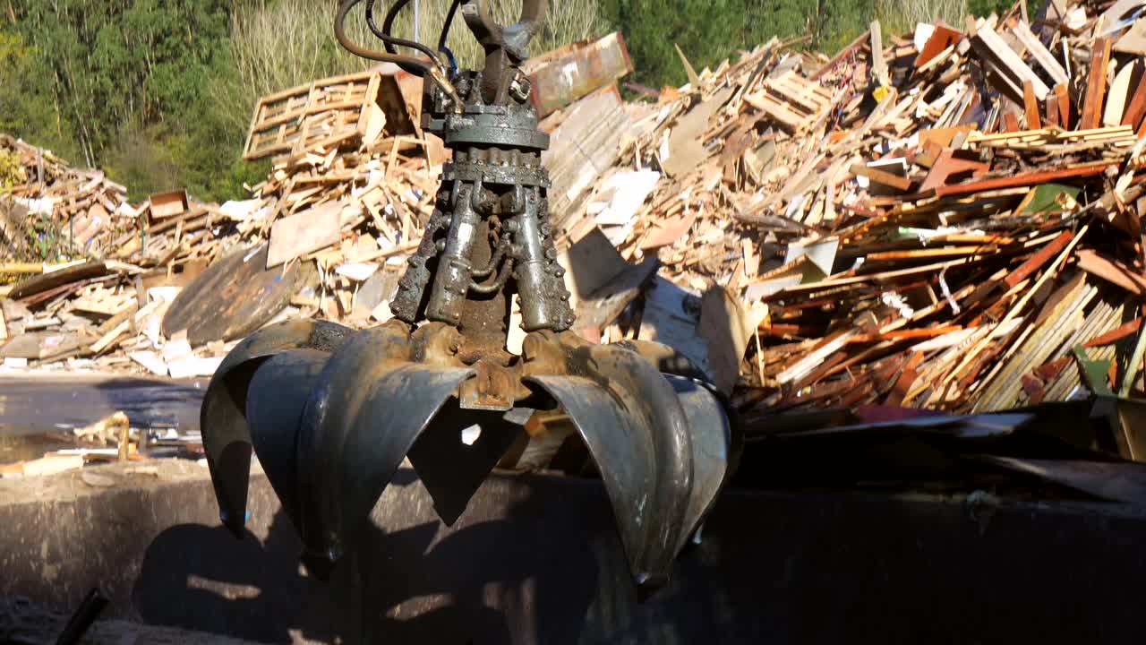 Recycling Wood Scrap with Heavy Machinery