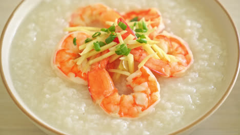 Congee-Con-Gambas-Y-Jengibre-Fresco