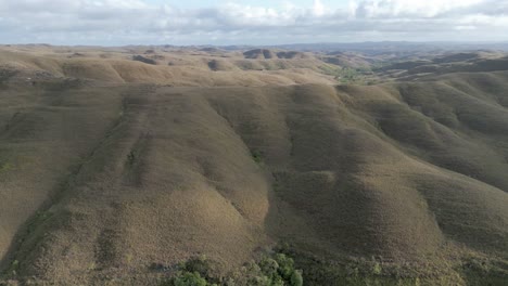 Wairinding-Colinas-Sumba-Isla-Este-De-Indonesia-4