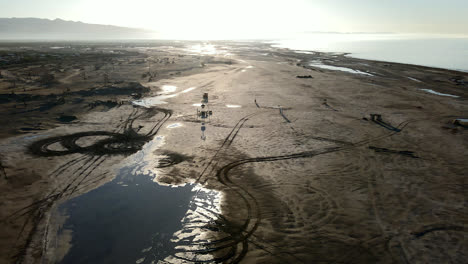 costa árida del mar de salton en el condado imperial, sur de california