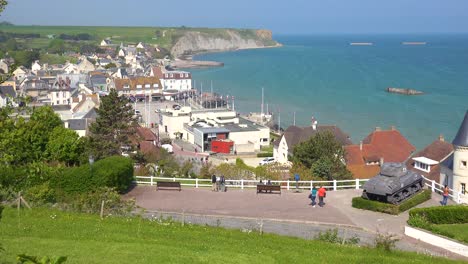 Establecimiento-De-La-Ciudad-Costera-Francesa-Del-Día-D-De-Arromanches-Normandía-3