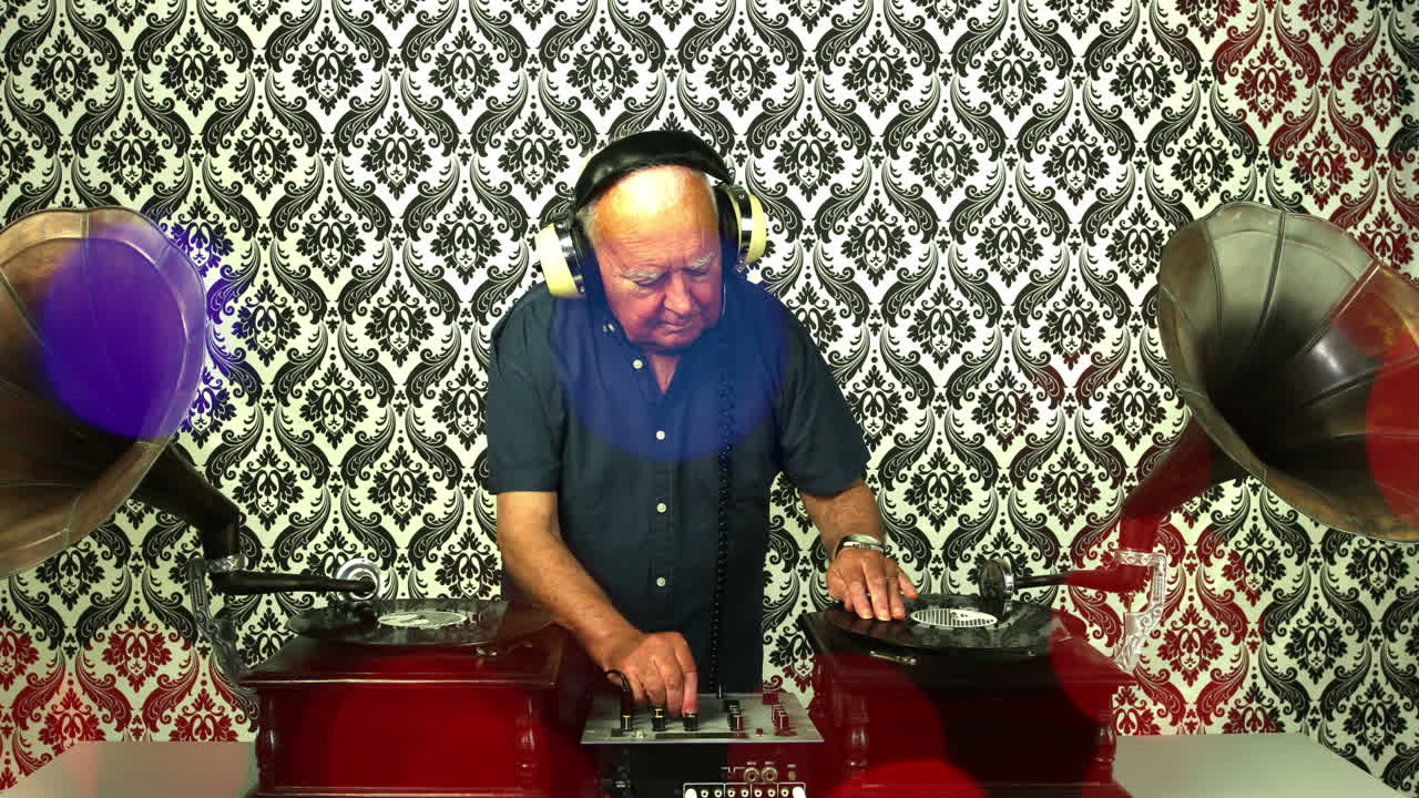 할아버지 축음기 12