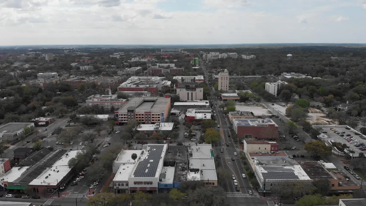 vista aérea de un centro de la ciudad