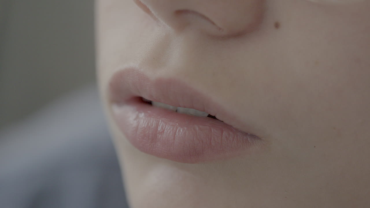 primer plano de la boca de un niño