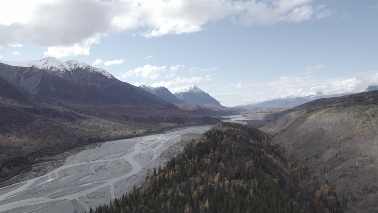 k fps dlog video aéreo tomado en el