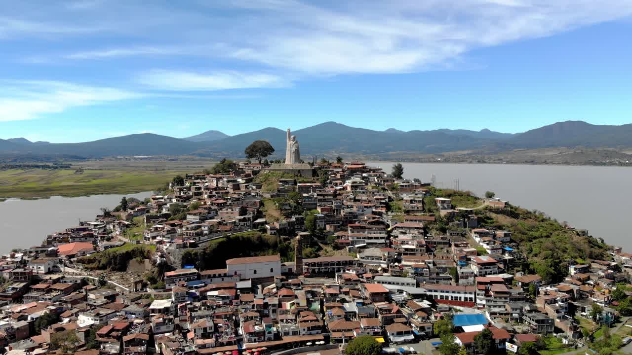 JANITZIO ISLAND REVEAL SHOT AT NOON