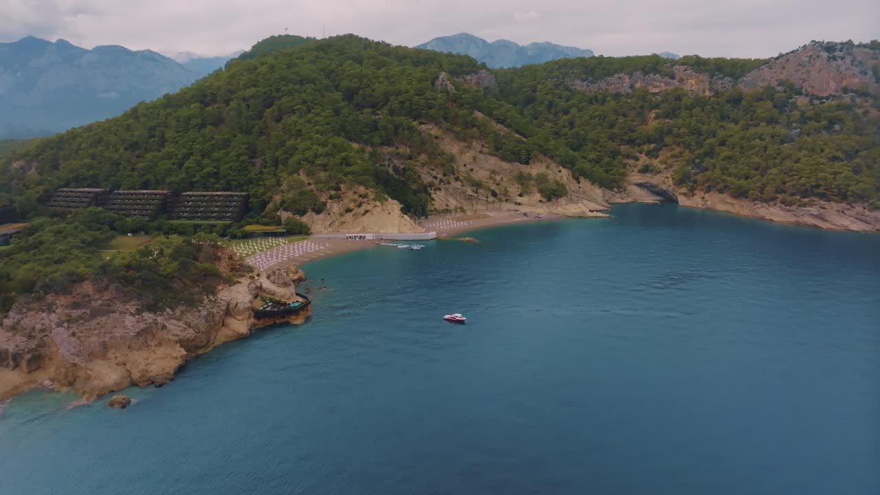 Beautiful Coastal Resort with Mountains and Ocean View