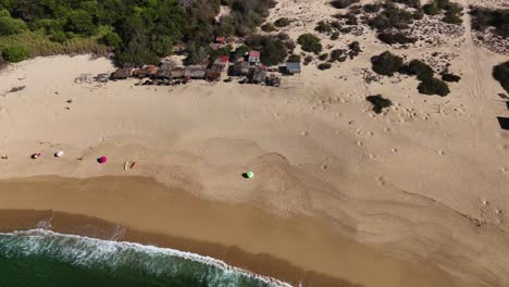 Bahía-De-Cacaluta-En-Huatulco,-Oaxaca,-Una-Hermosa-Playa-En-El-Pacífico-Mexicano