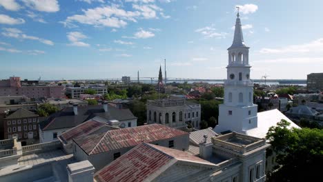 Slow-Aerial-Push-into-St-Michaels-Church-in-Charleston-SC,-Charleston-South-Carolina