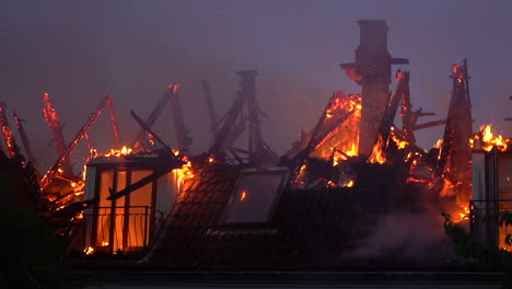 Heavy-fire-in-abandoned-building-in-Denmark