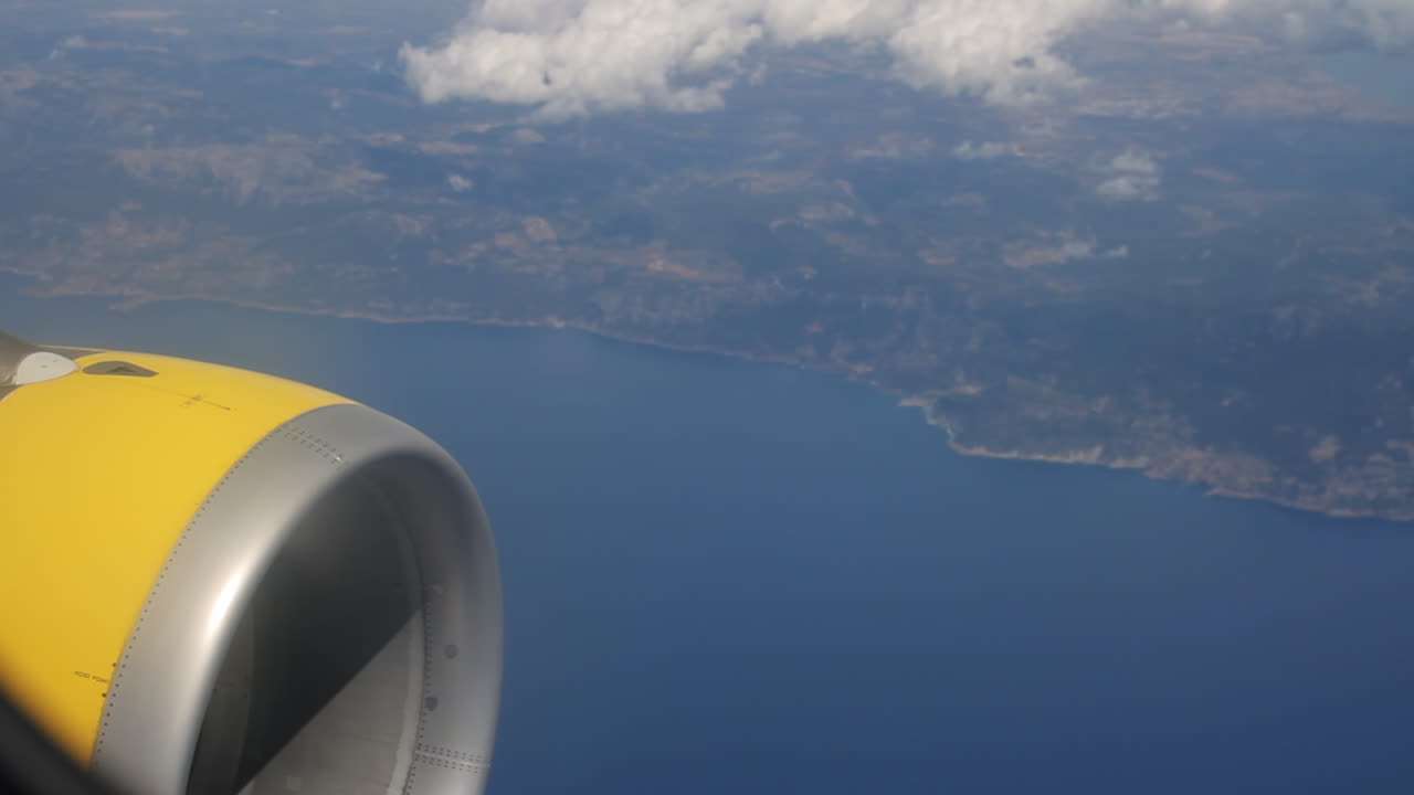 비행기 창에서보기