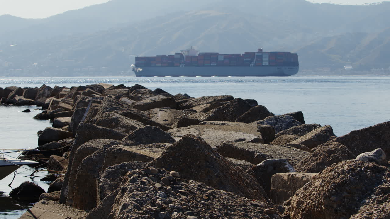 컨테이너 선박 화물 운송 거리