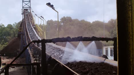 Dust-Suppression-System-For-Conveyor-Belt---Spraying-Water-On-Coal