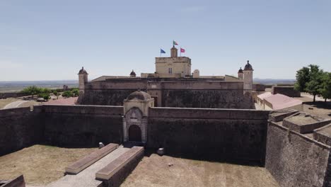 gateway into forte de santa luzia, circling wide shot