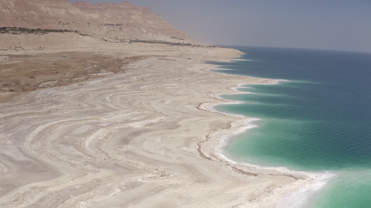 Litorale del Mar Morto dall'alto.