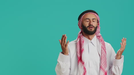 arab person seeks to allah on camera