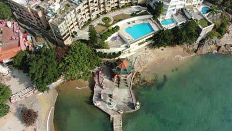 Aerial-view-of-Repulse-bay-Kwan-Yin-temple,-Hong-Kong