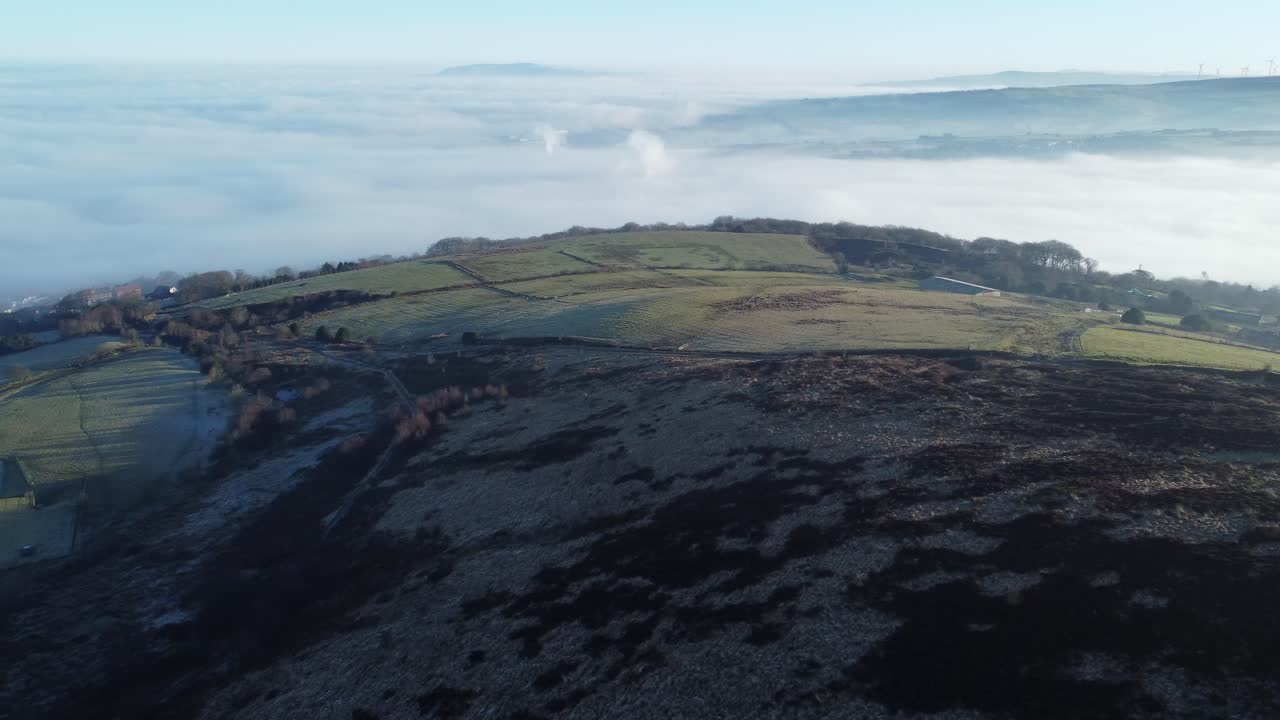 lancashire agricultura campo antena nublado brumoso valle páramo ladera paisaje aumento pan derecho