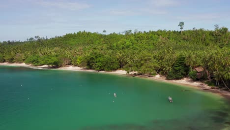 revelando playa mentawai indonesia asia