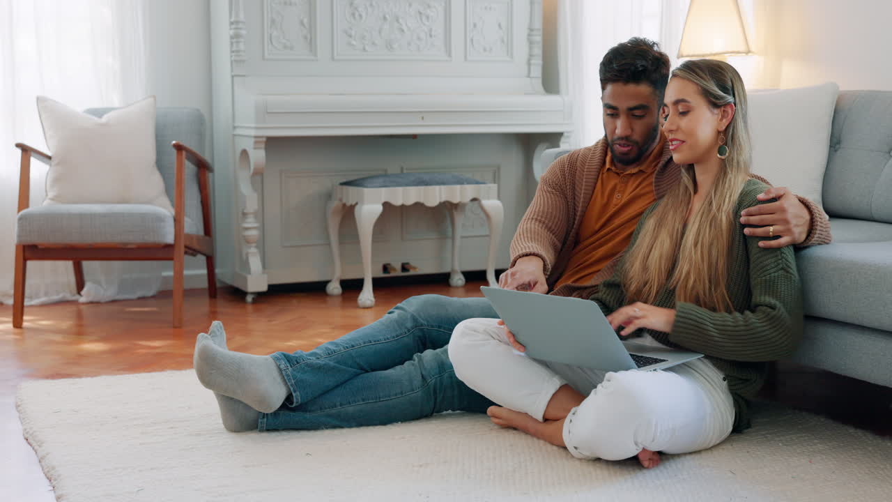 Interracial couple, laptop